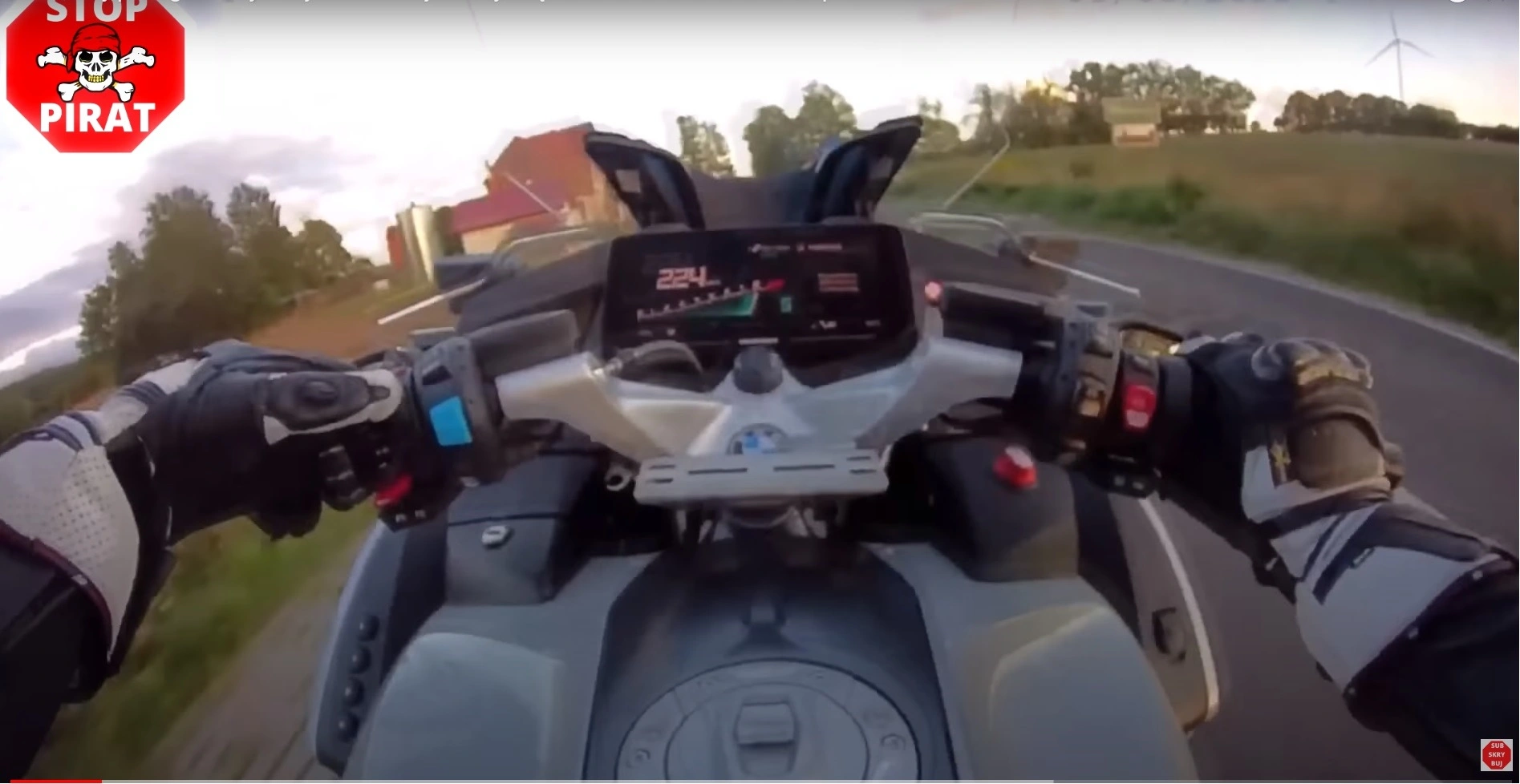 policyjny pościg motocyklem