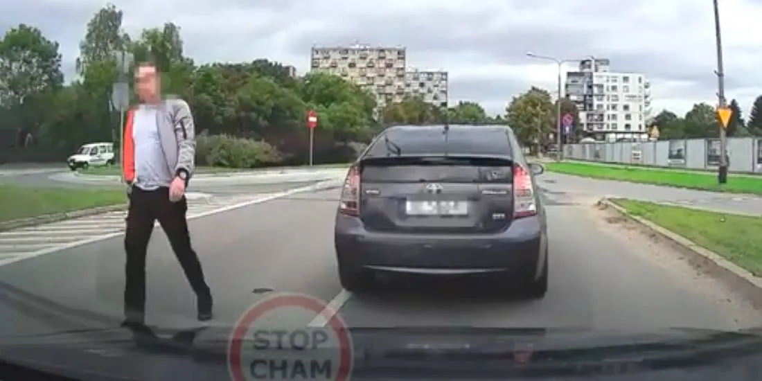 Jak chcesz komuś dać w mordę, to powód zawsze się znajdzie