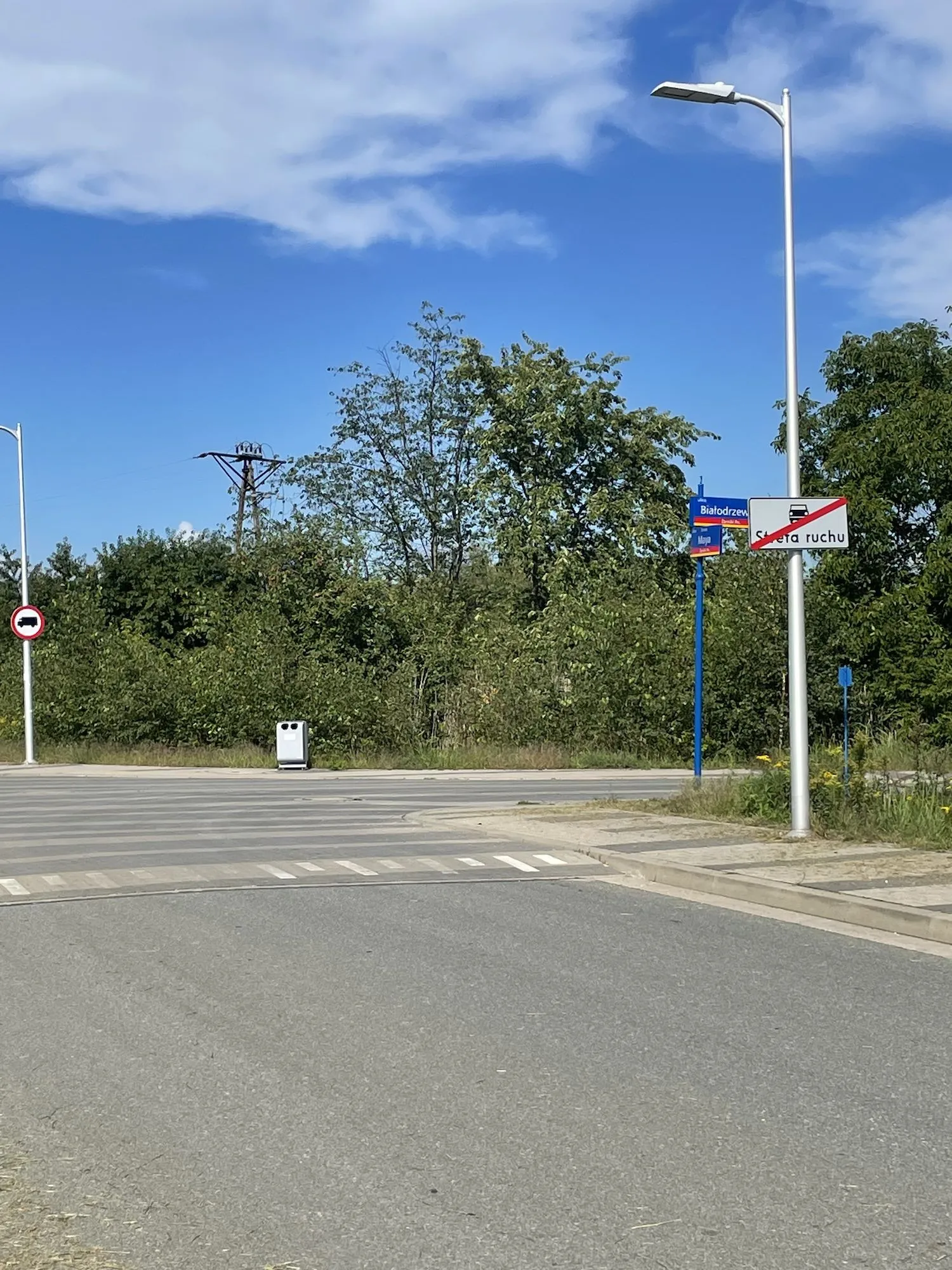 strefa ruchu pierwszeństwo 