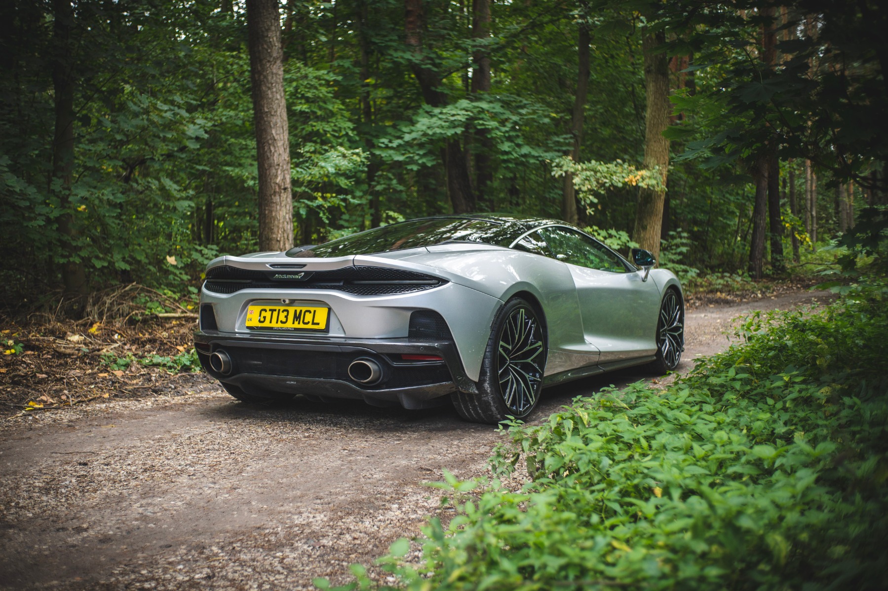 mclaren gt