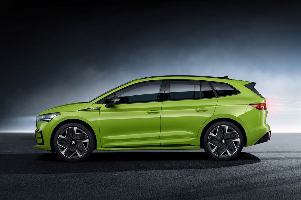 Skoda chce być droga. Właśnie pokazała auto za (co najmniej) 300 tys. zł. Oto Enyaq RS iV
