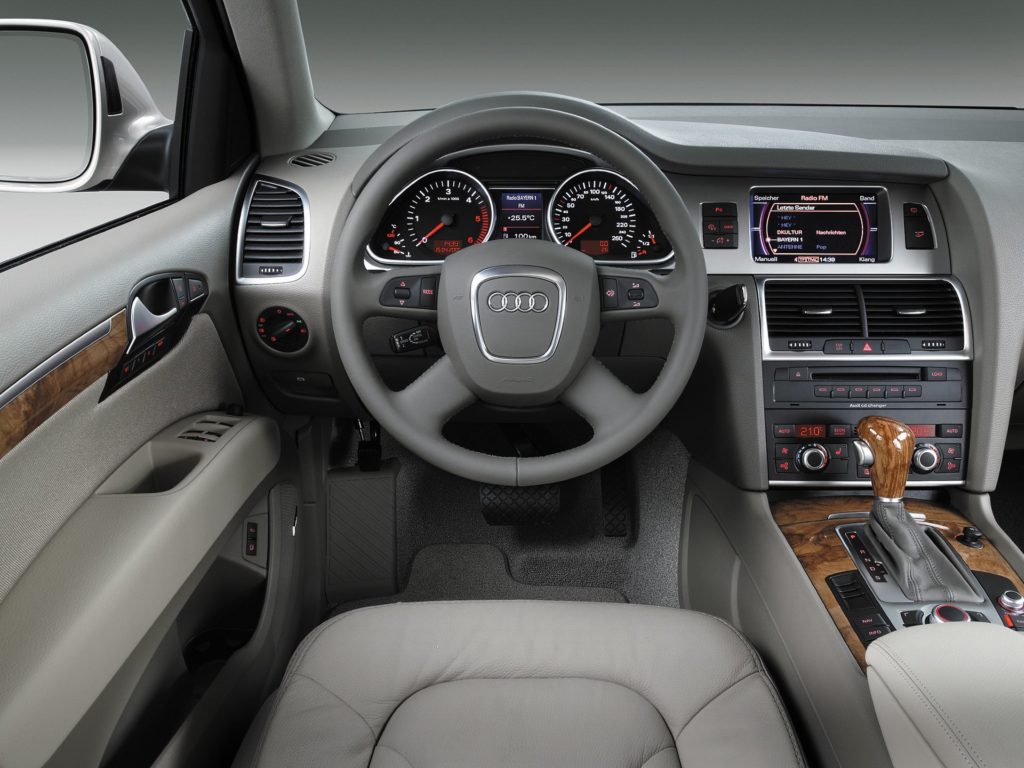 Audi Q7 4L awarie 