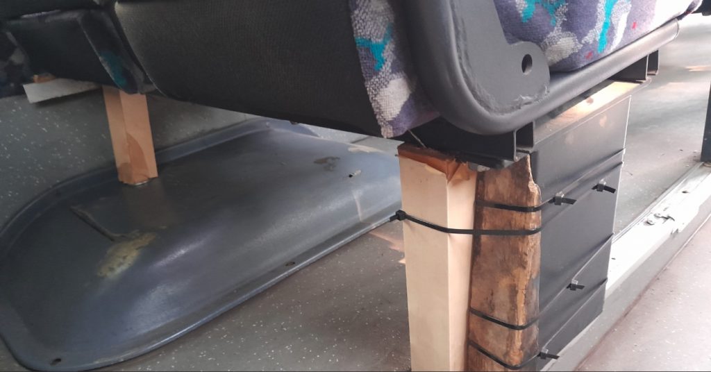 niesprawny autobus 