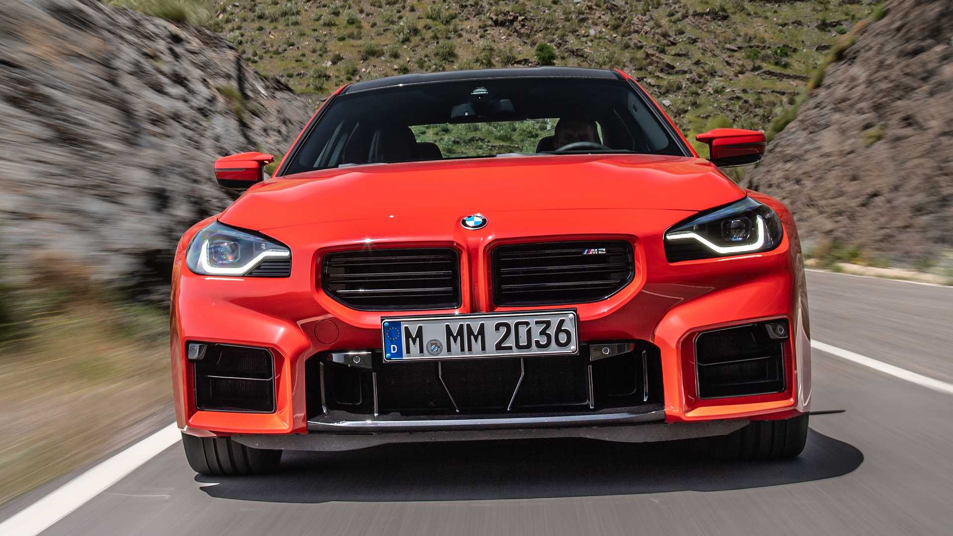 Nowe BMW M upalane na lodzie, ale CSy tafla wytrzyma? Spokojnie, to są te odchudzone