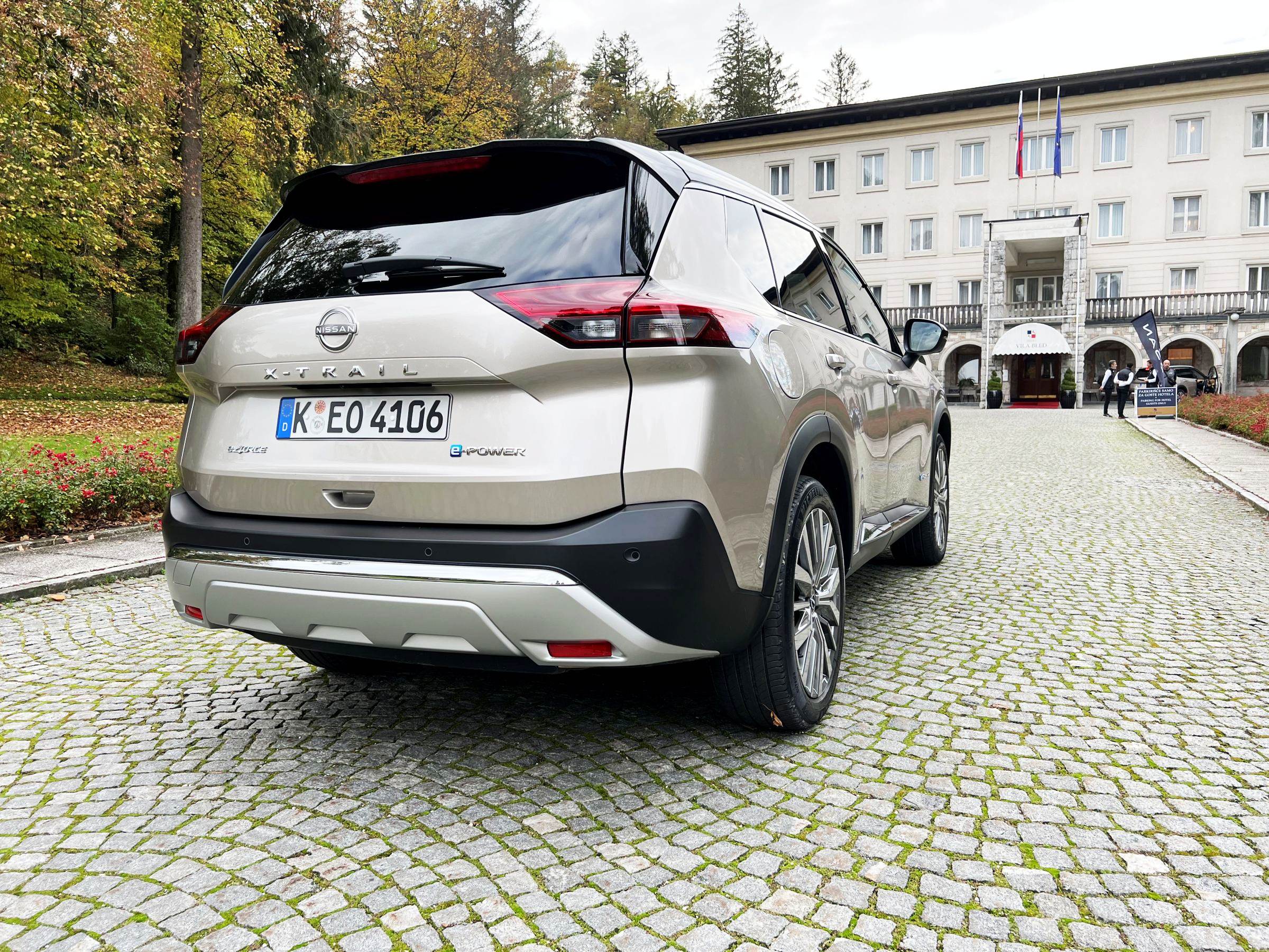 nissan x-trail 