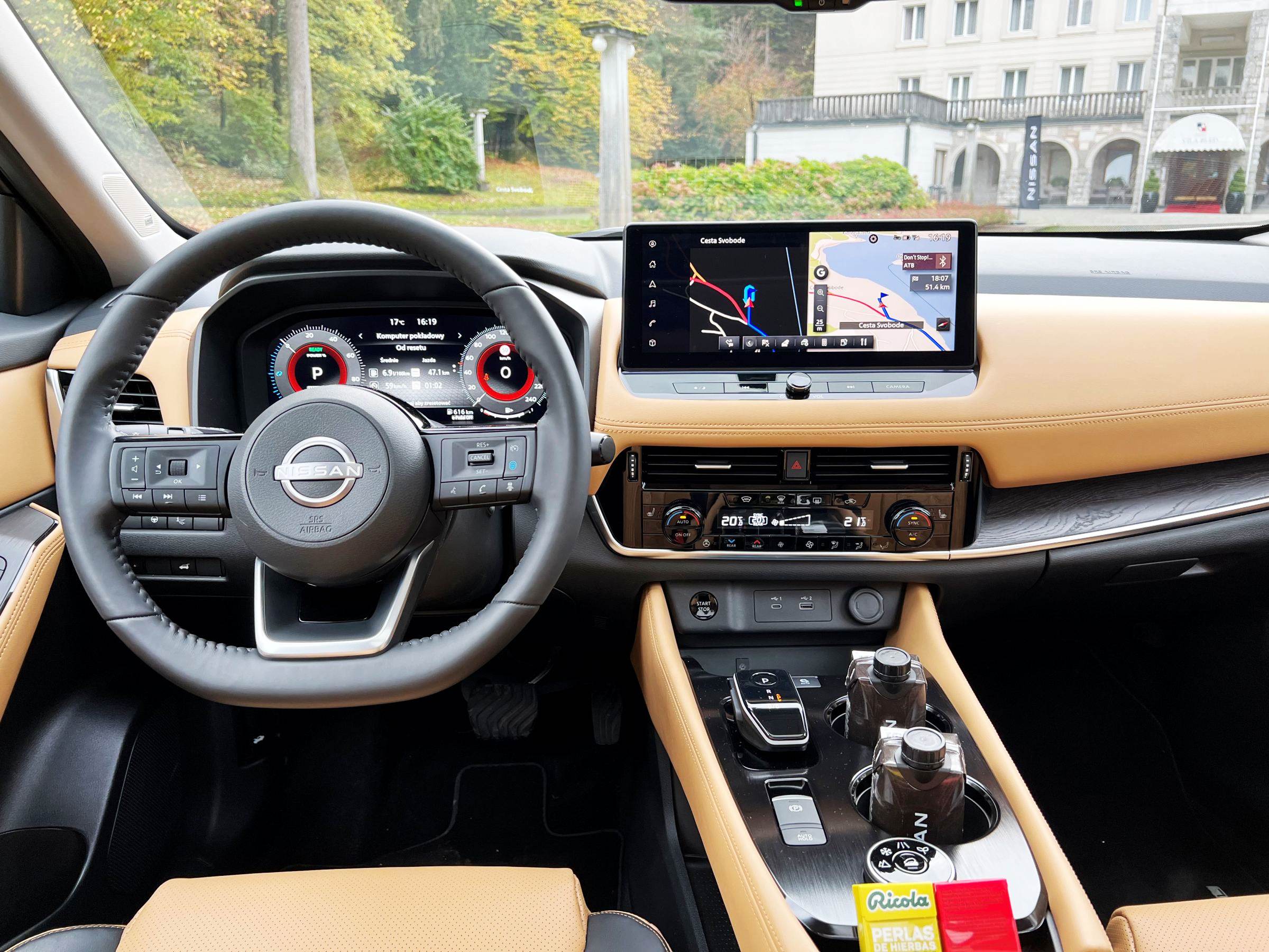 nissan x-trail 