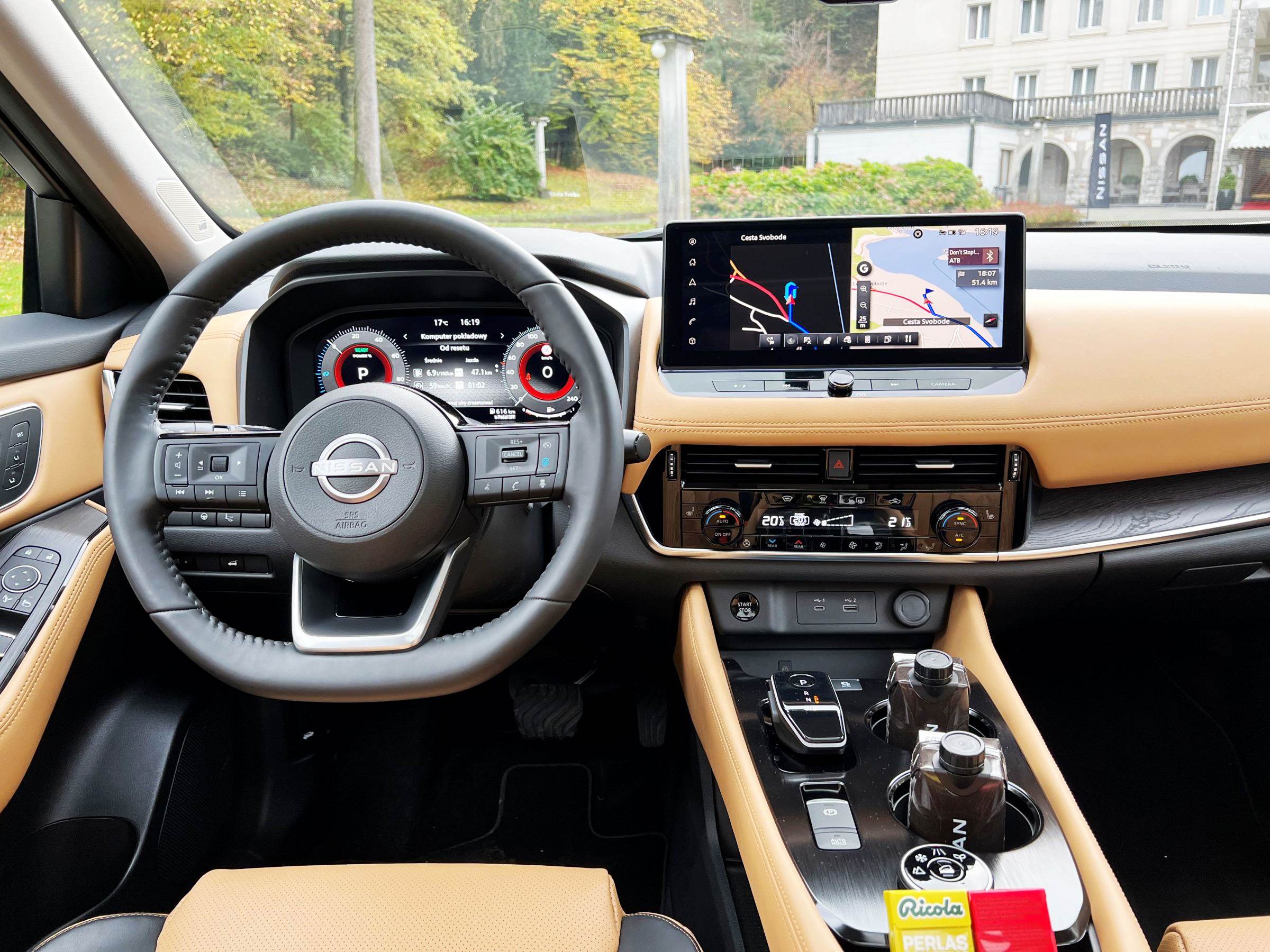 nissan x-trail 