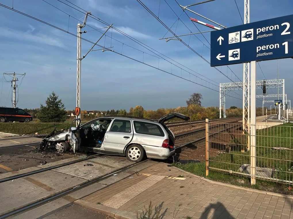 wjazd pod pociąg