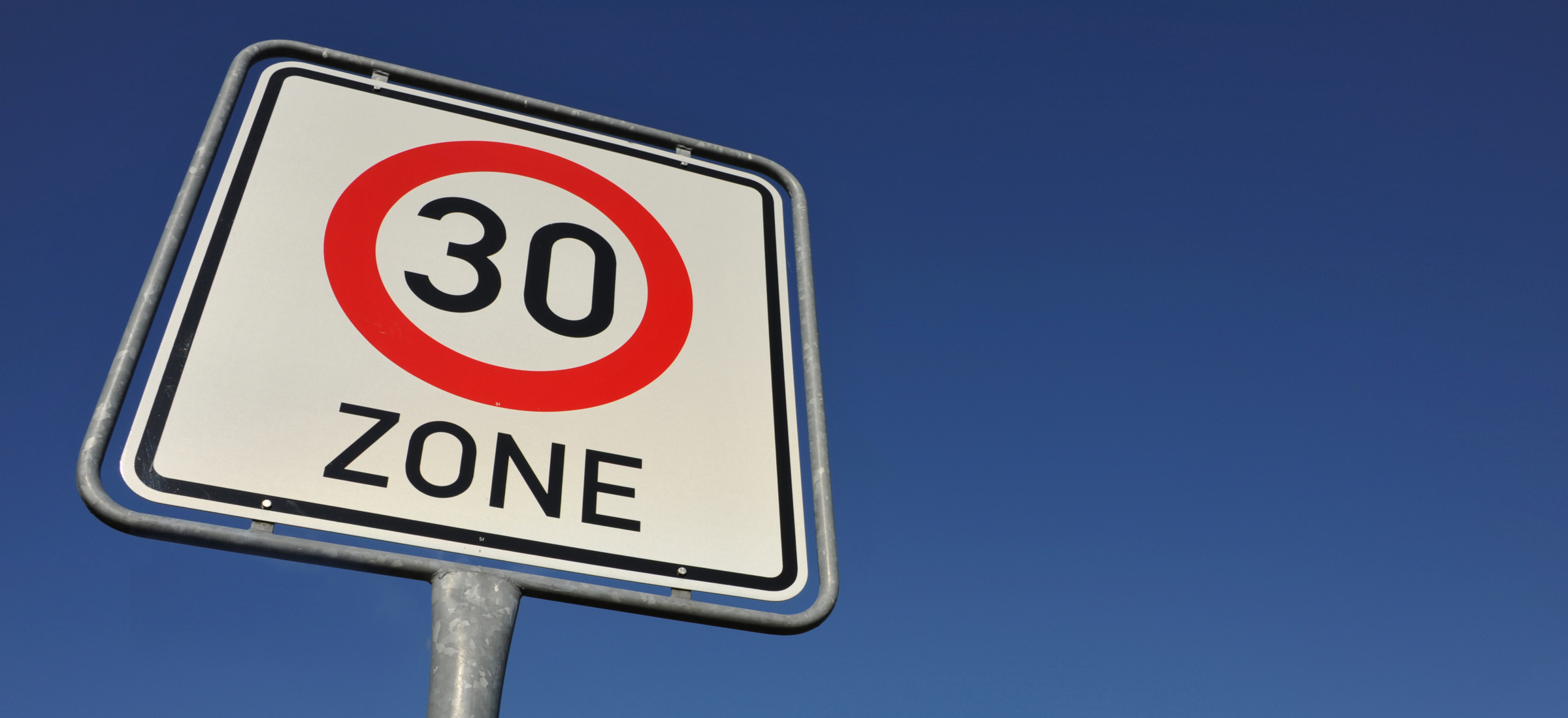 tempo 30 warszawa „uspokajanie ruchu"