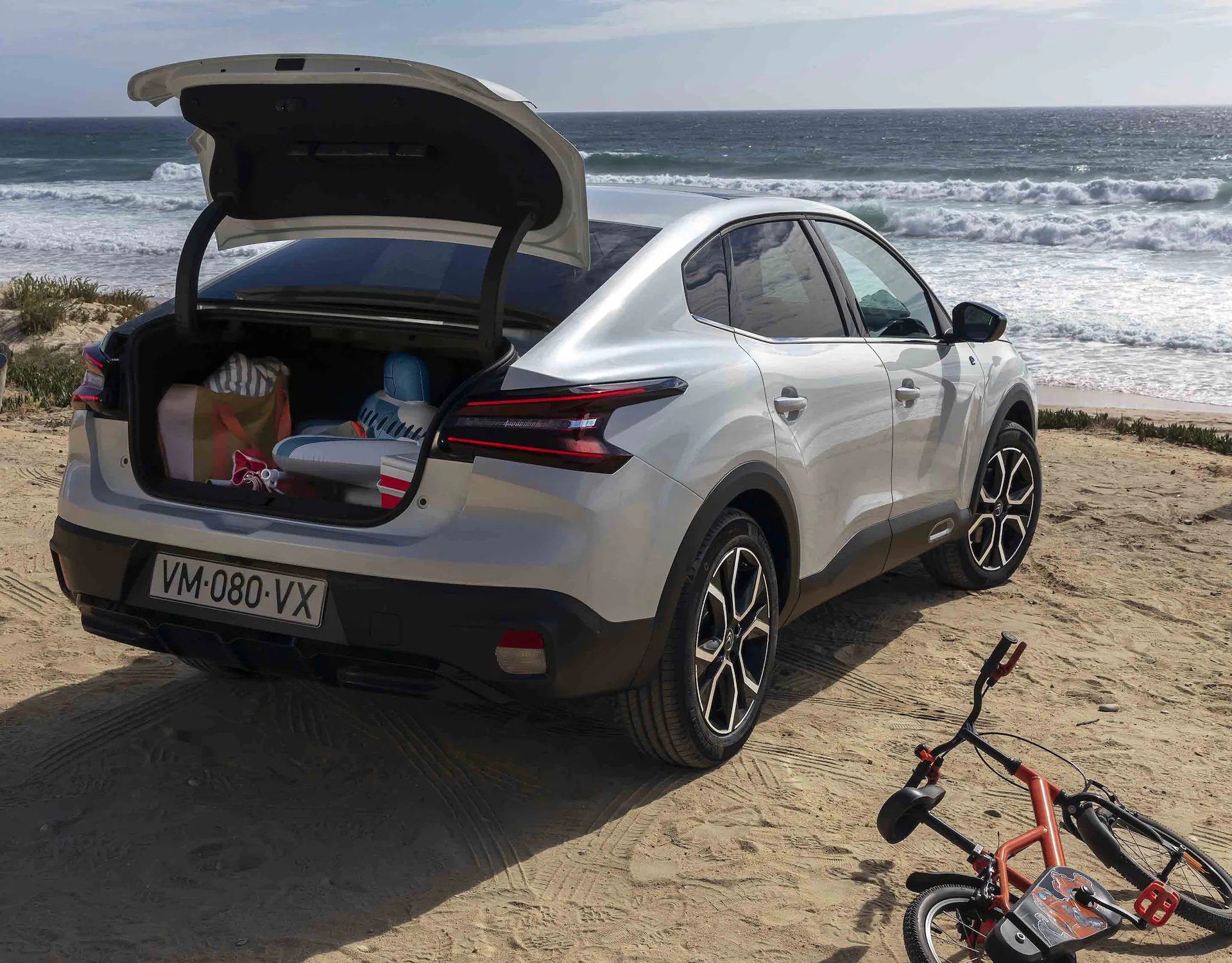 citroen c4 x cena 