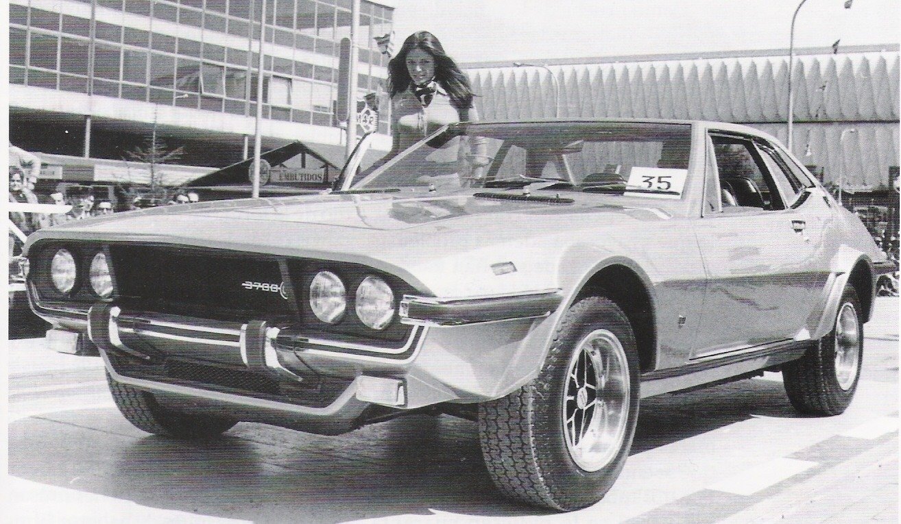 Dodge Serra Boulevard 3700 GT