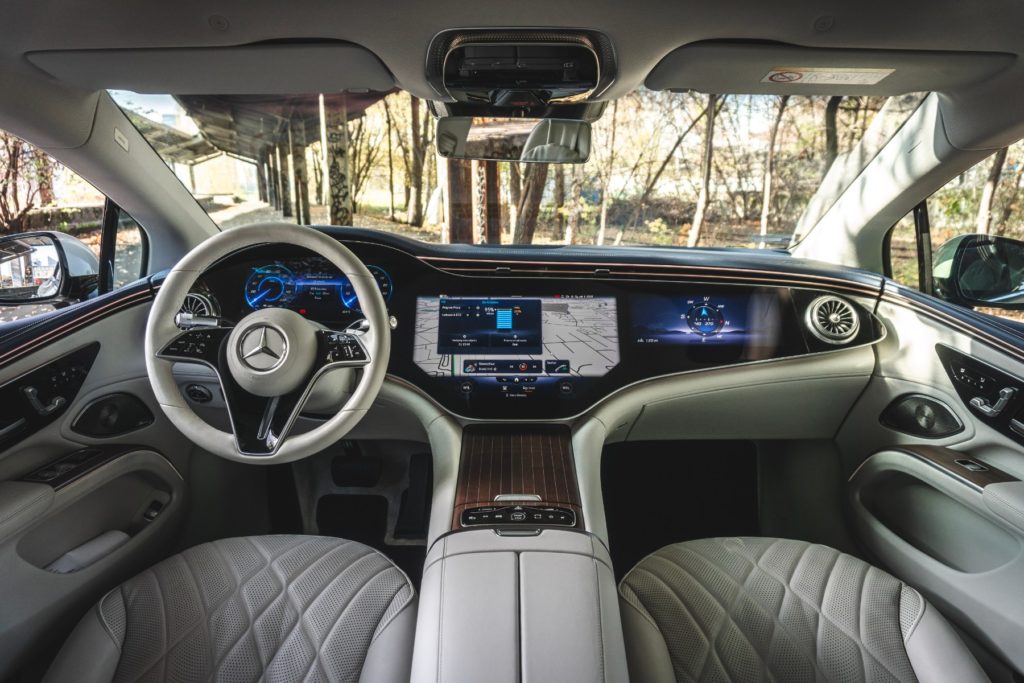 Mercedes EQS 