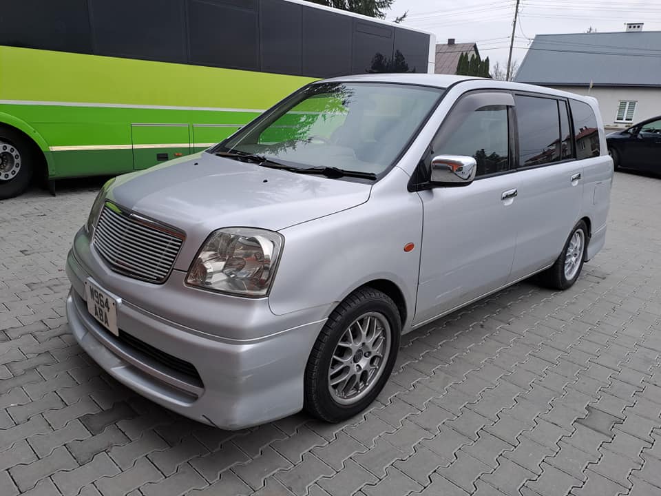 Mitsubishi Dion