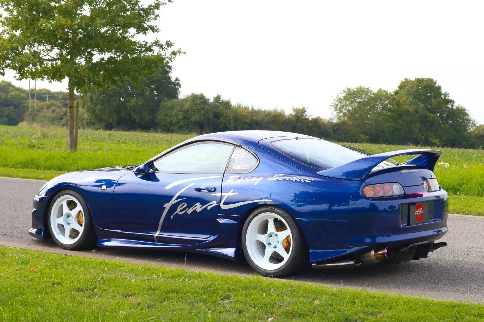 Toyota Supra z historią, jakiej mógłby pozazdrościć nawet Paul Walker. RS-Feast Supra może być twoja. Cena zaskakuje
