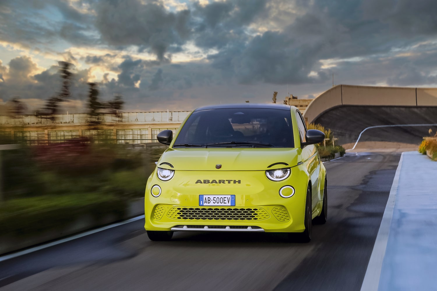abarth 500e cena 