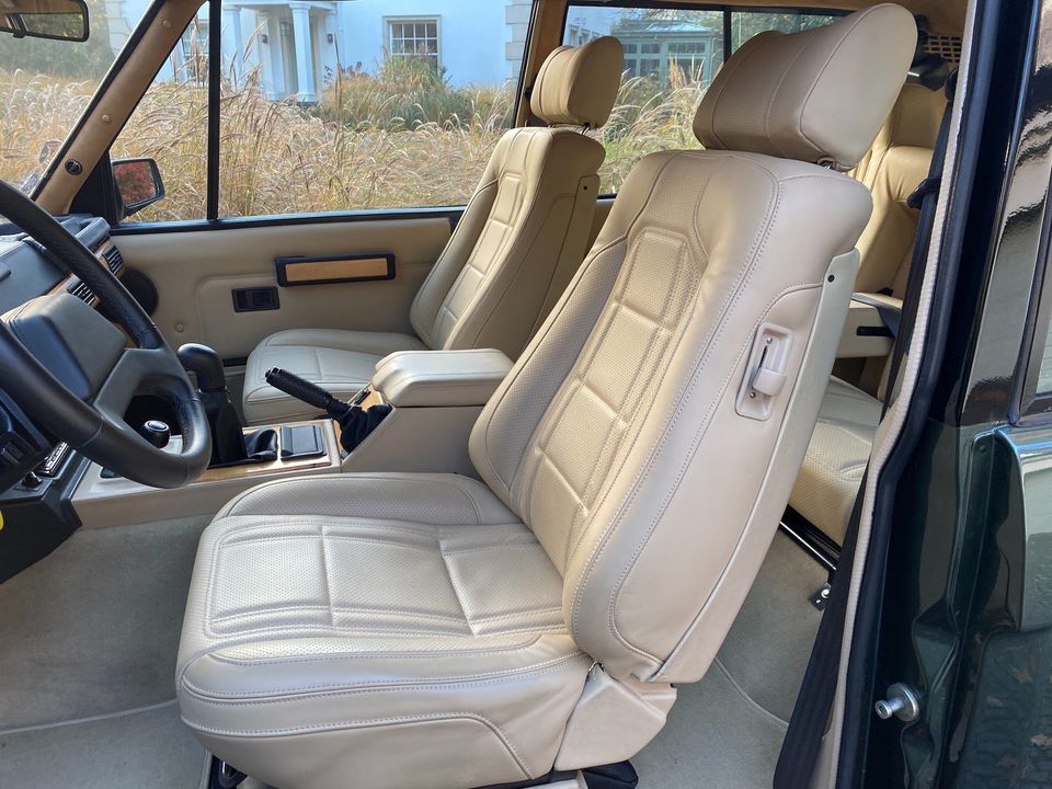 ile kosztuje range rover
