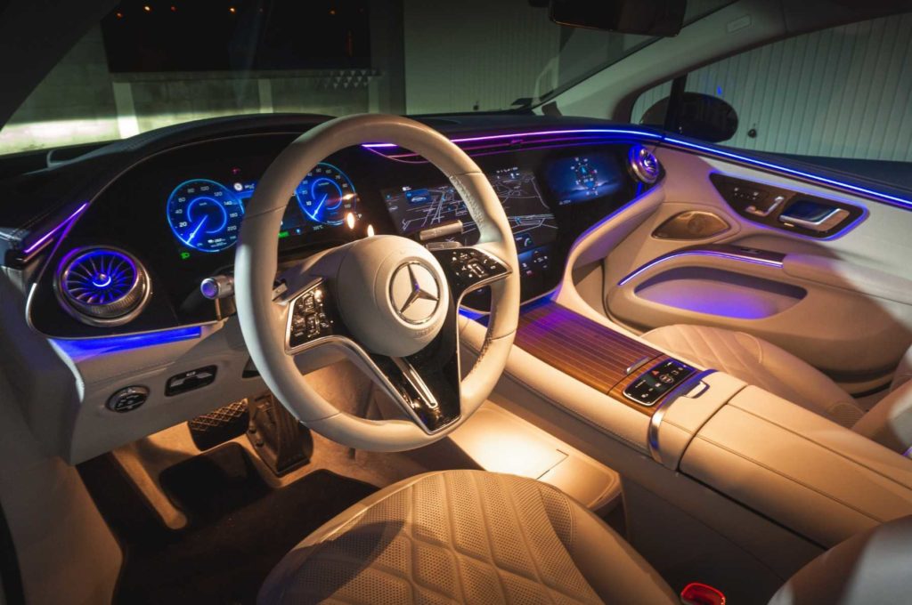 Mercedes EQS wnętrze 