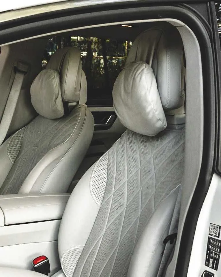 Mercedes EQS fotele 