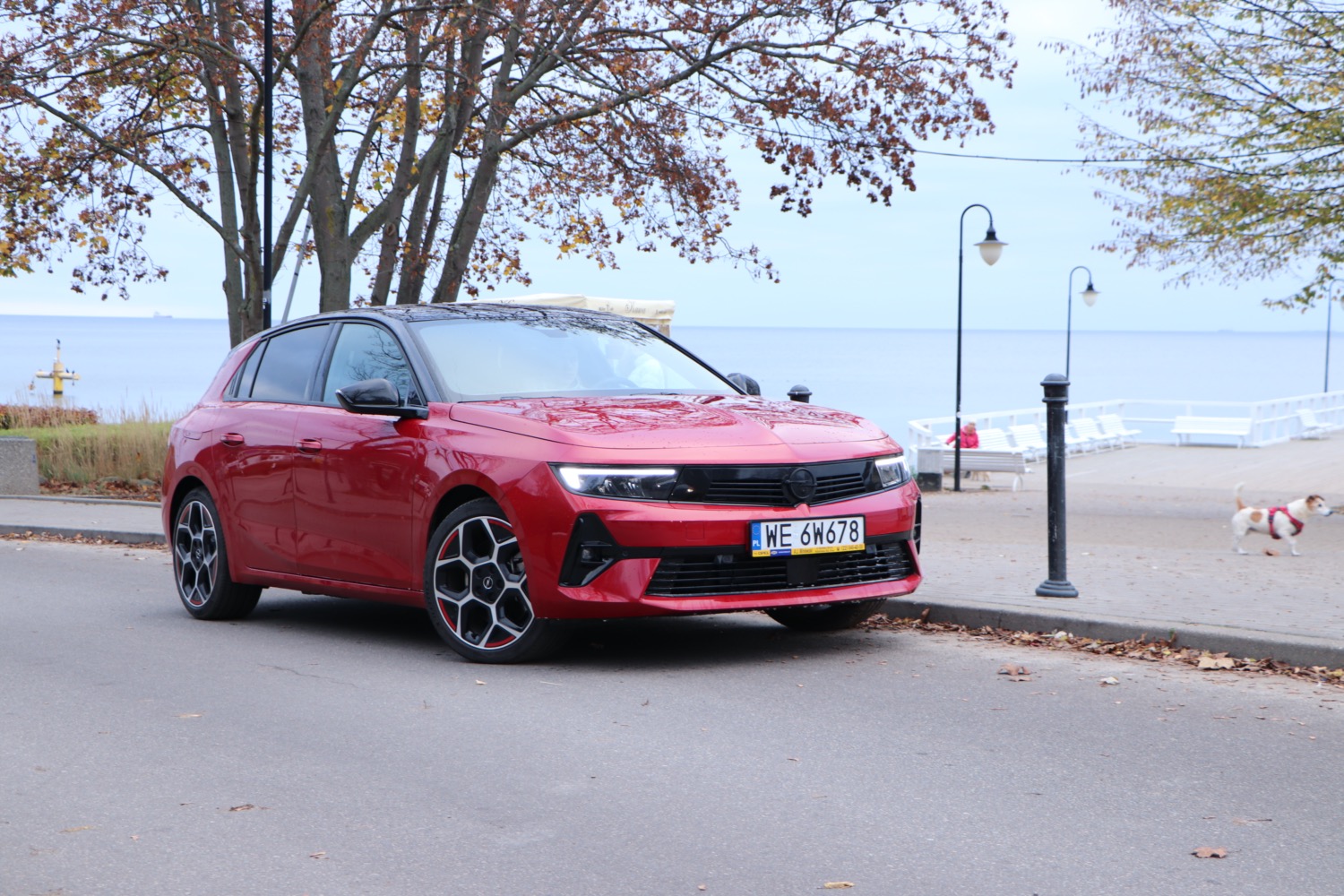 opel astra phev