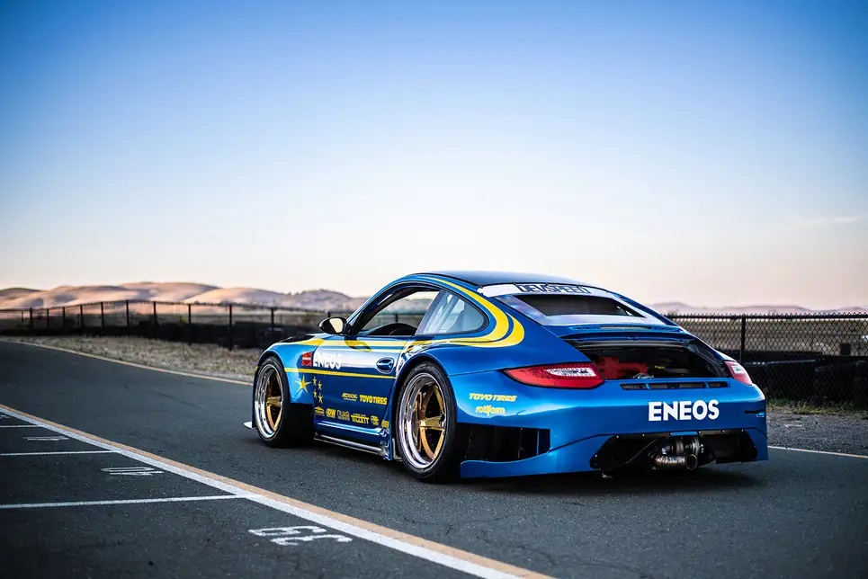 porsche 911 z silnikiem subaru 