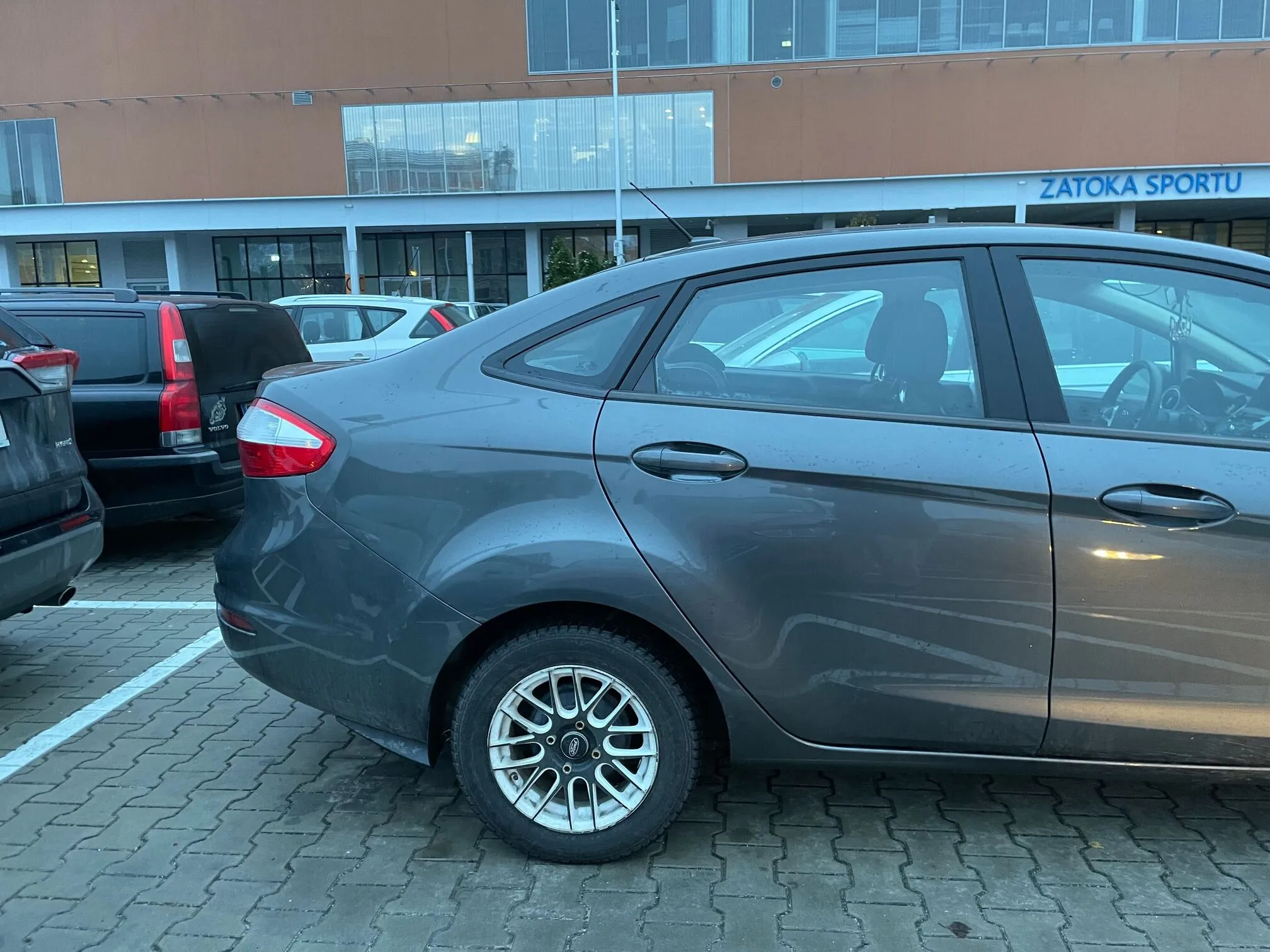 Fiesta sedan 