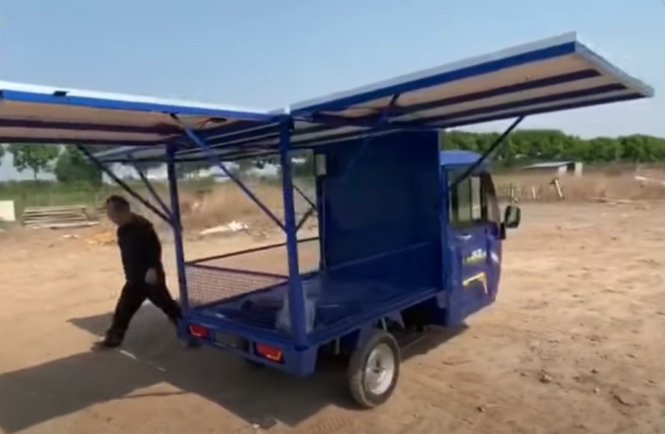 elektryczna riksza solarna 