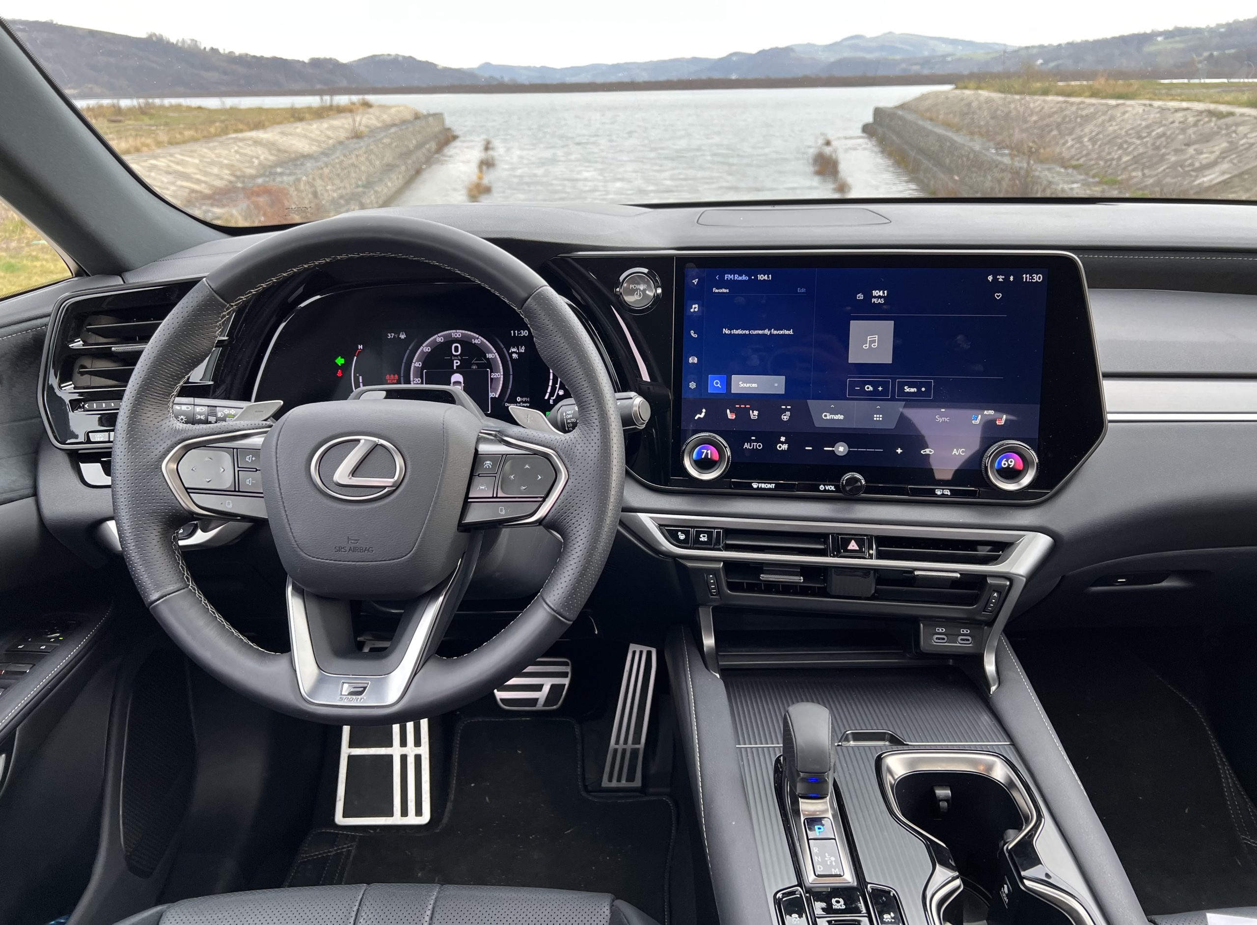 nowy lexus rx 