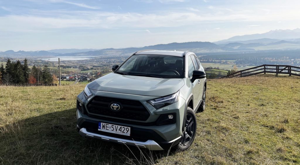 toyota rav4 adventure 