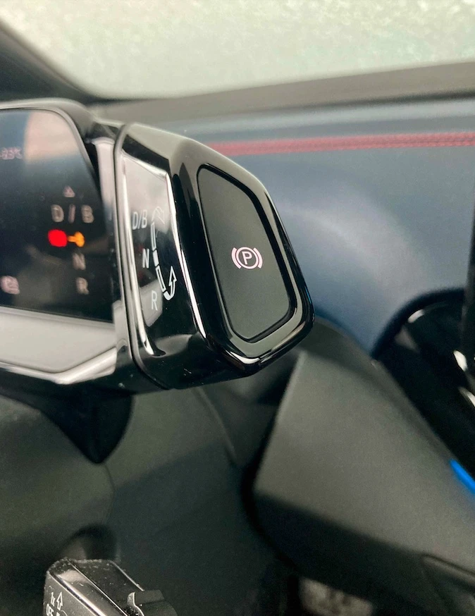 Volkswagen ID.5 hamowanie awaryjne
