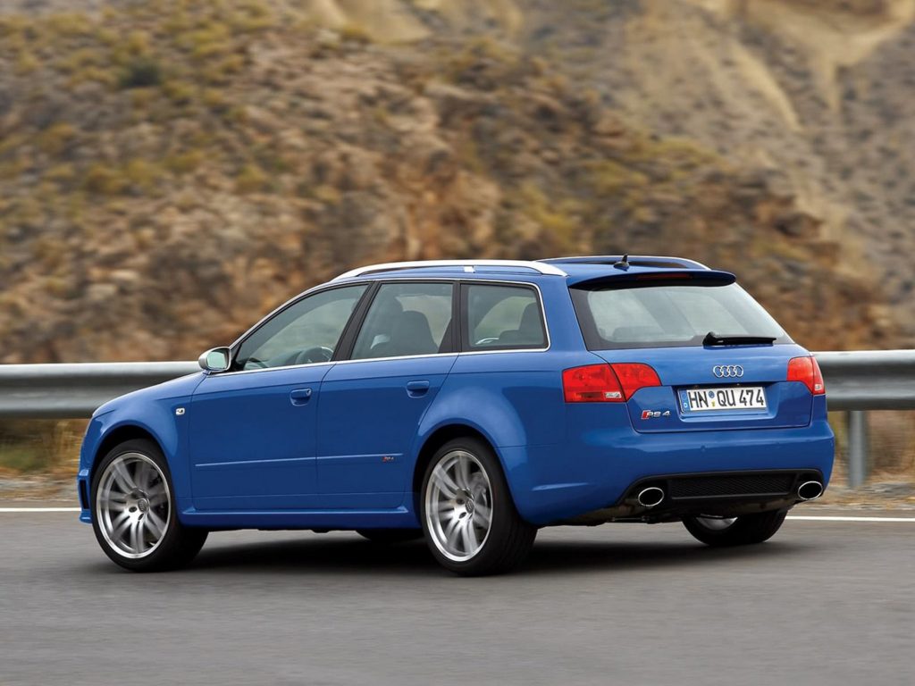 Audi RS 4 B7 Avant 