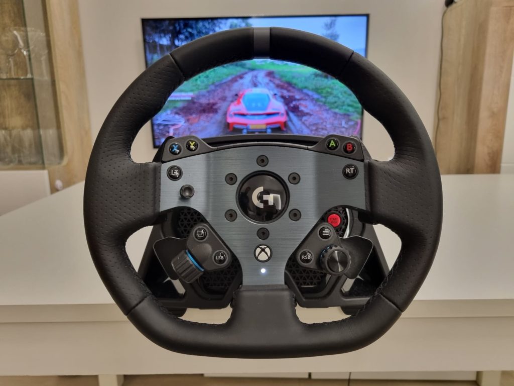 Test Logitech Pro Racing Wheel Logitech Pro Racing Pedals 