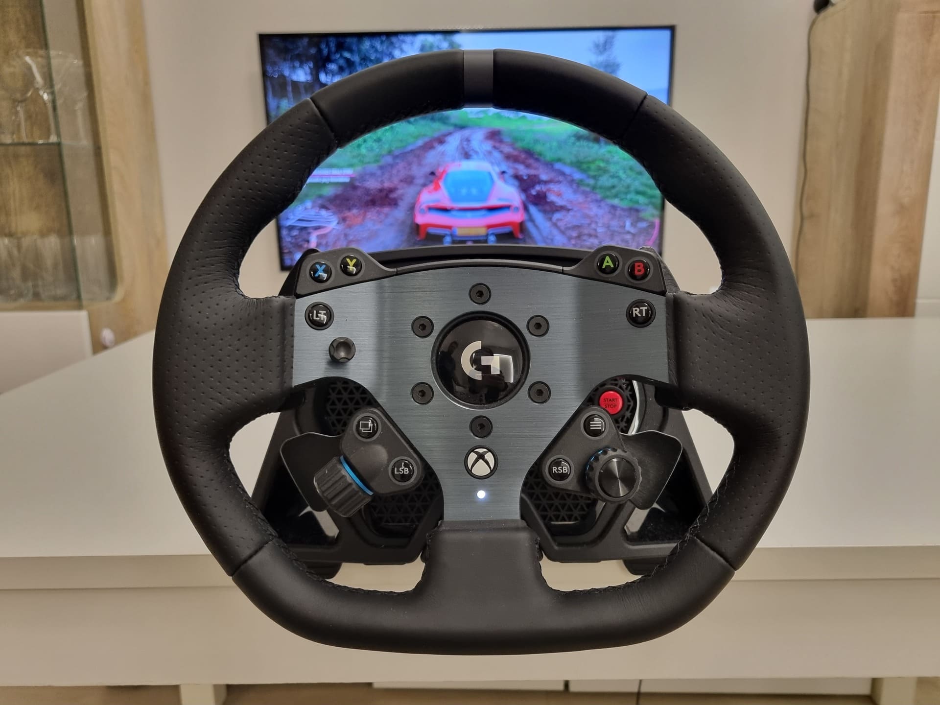 Test Logitech Pro Racing Wheel Logitech Pro Racing Pedals