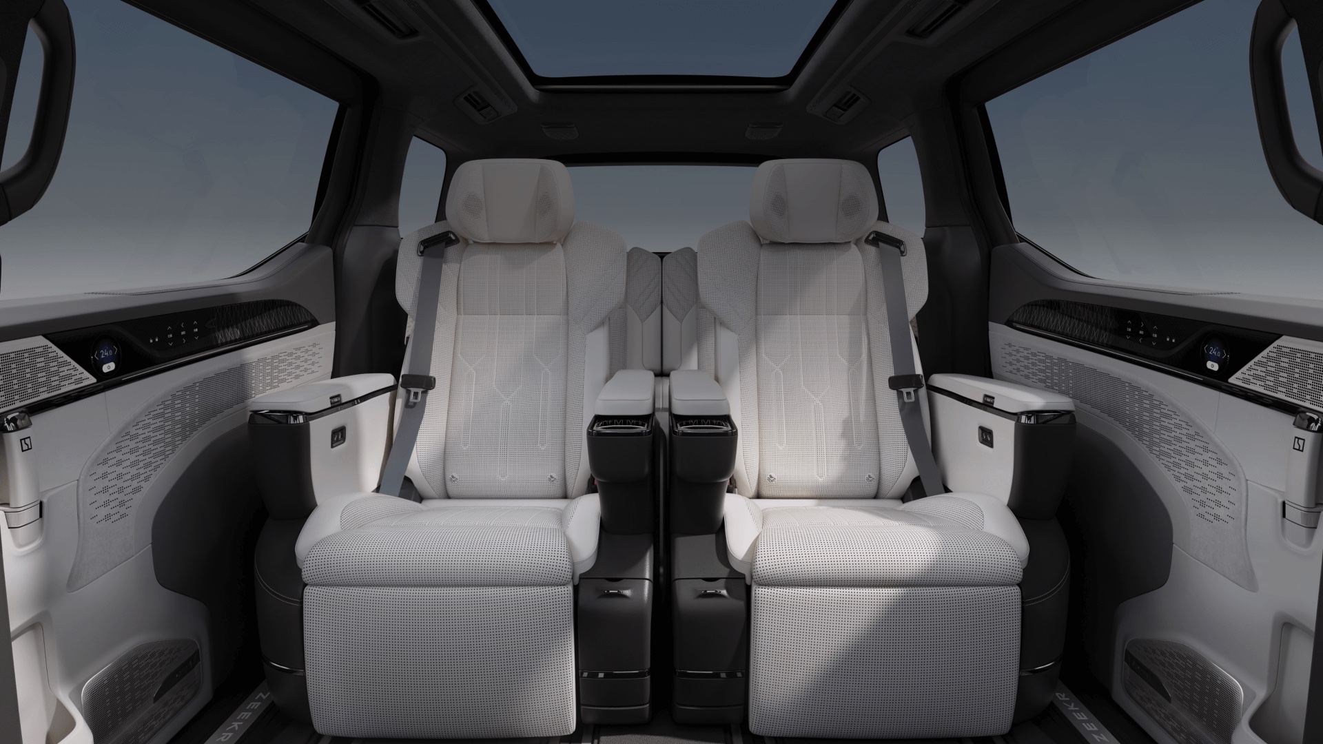 volvo minivan 