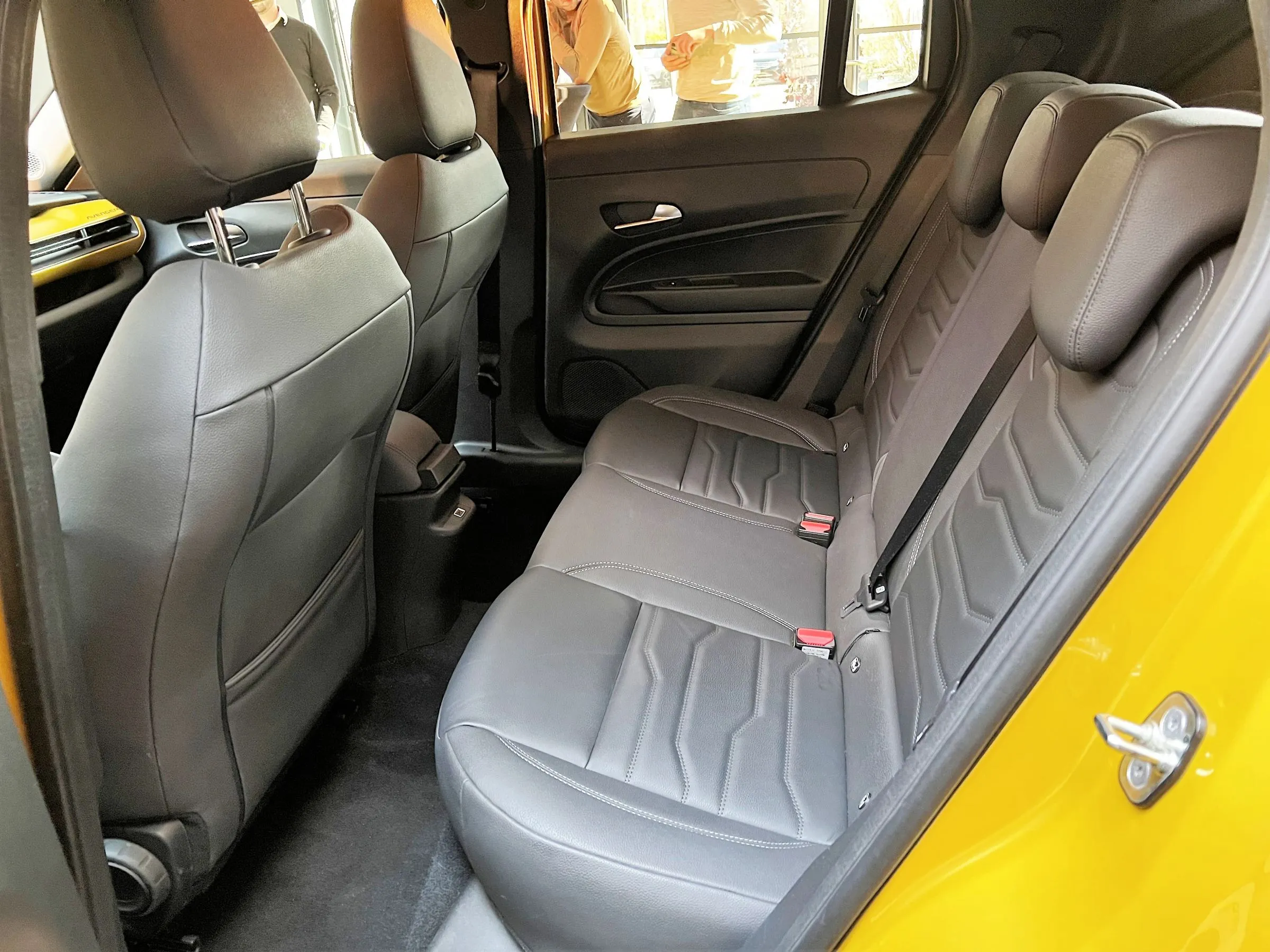 jeep avenger opinie