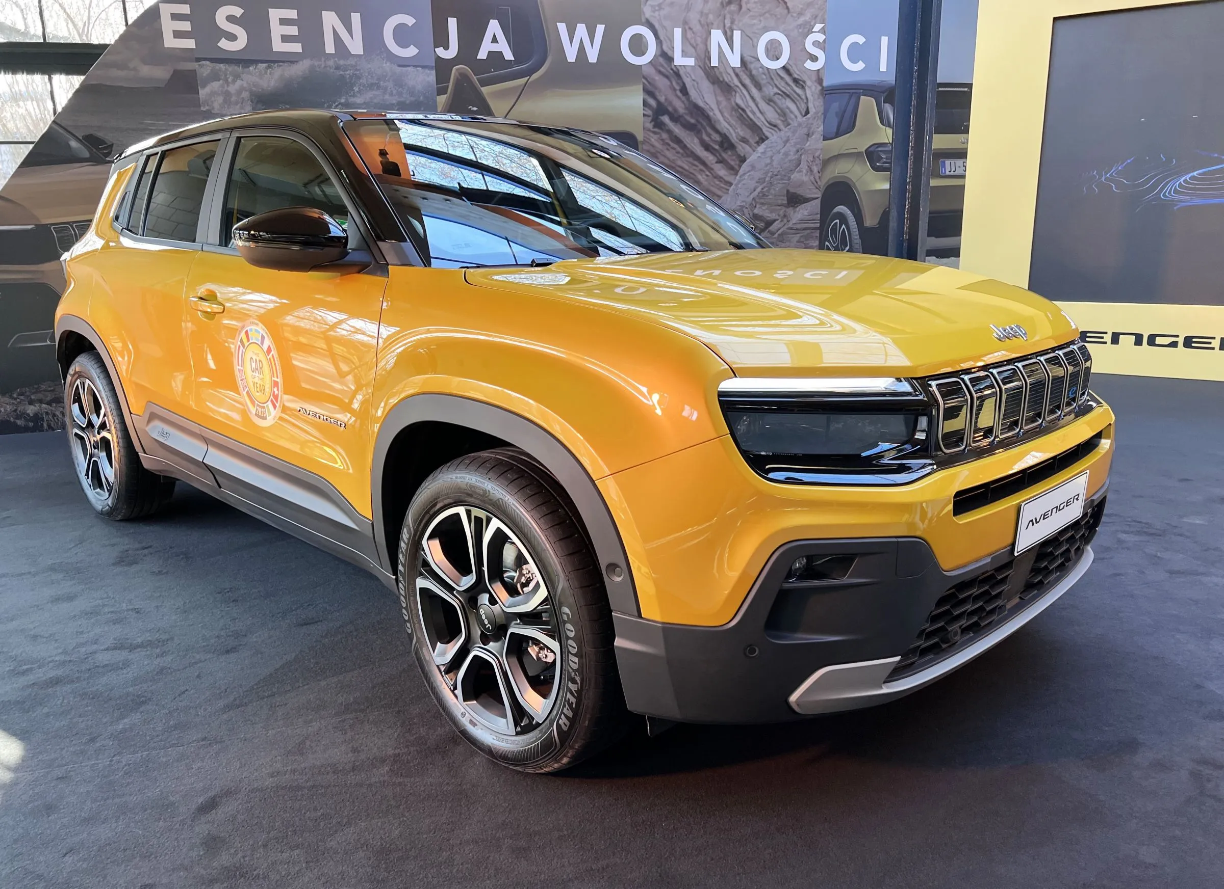 jeep avenger na żywo
