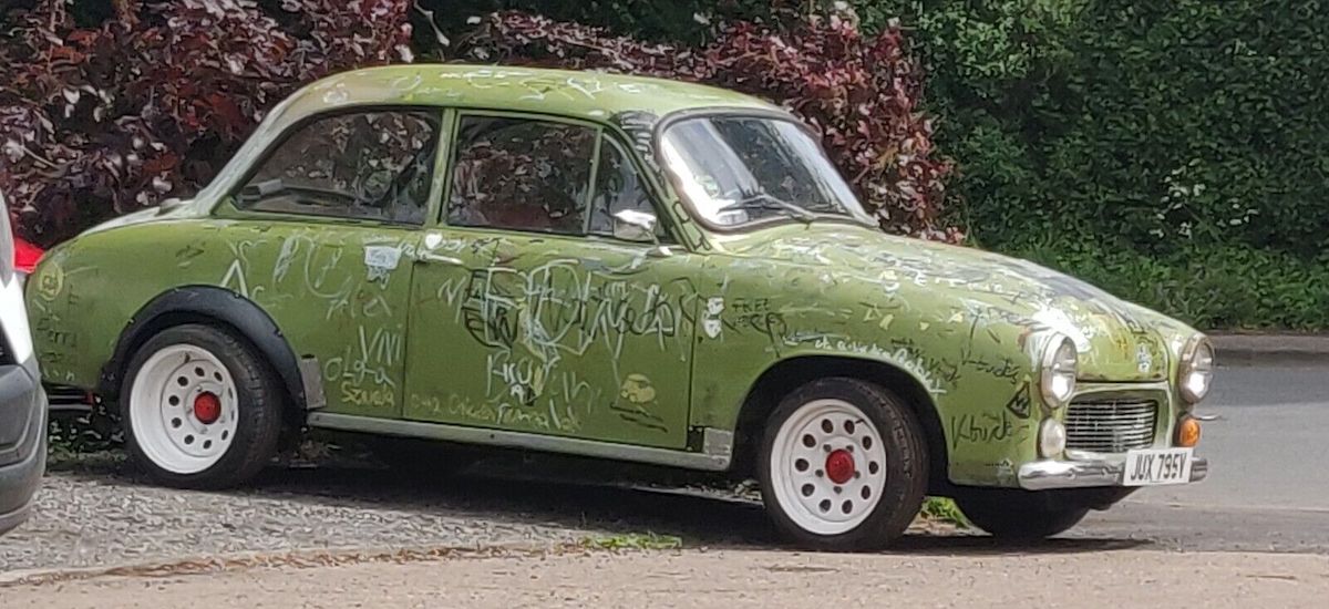 syrena w uk