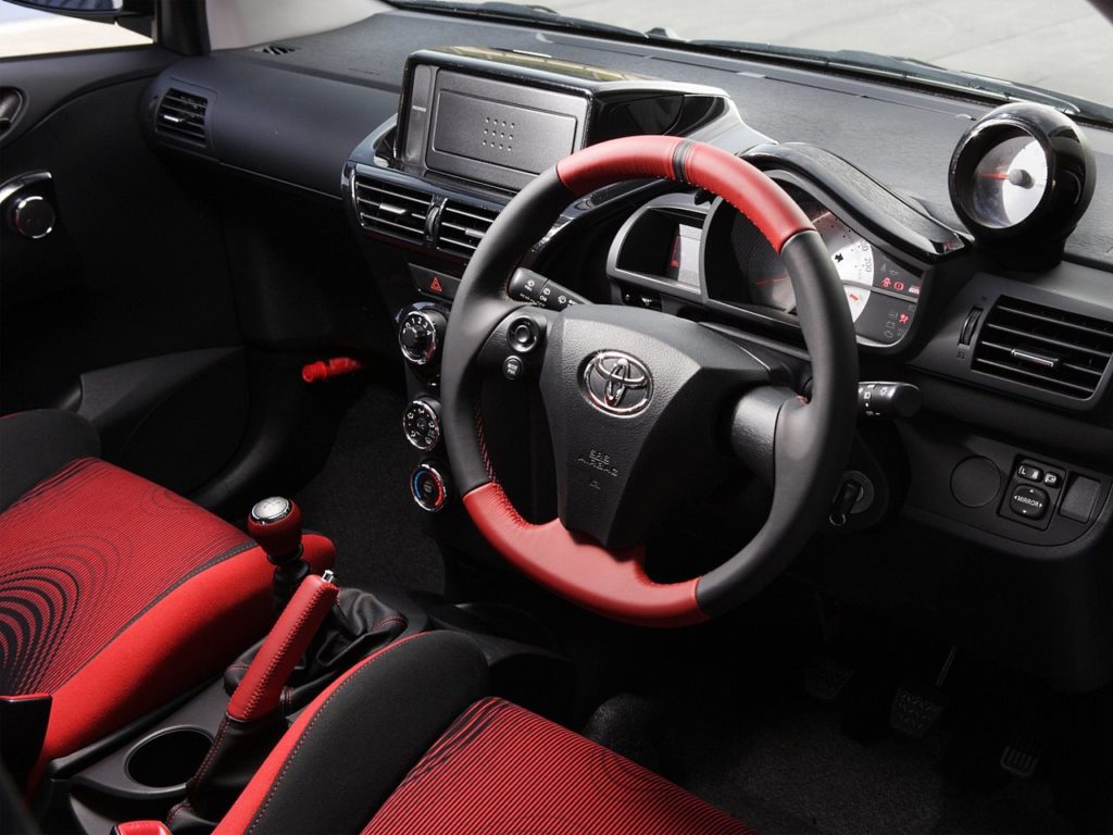 Toyota GRMN iQ 