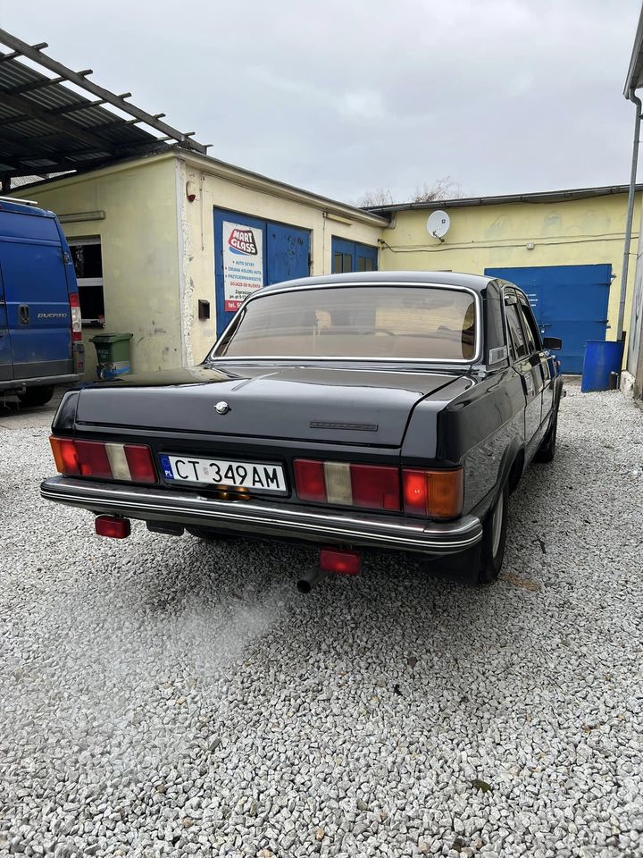 GAZ Wołga 3102 