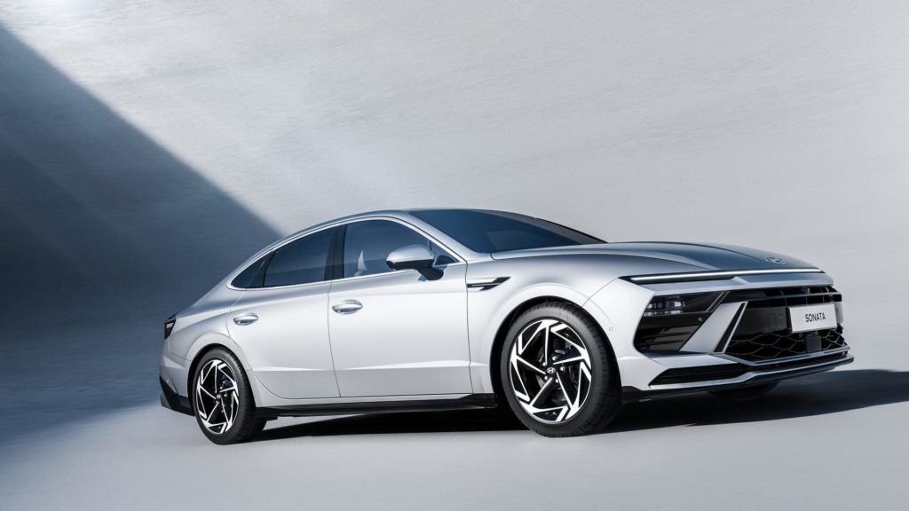 hyundai sonata lifting