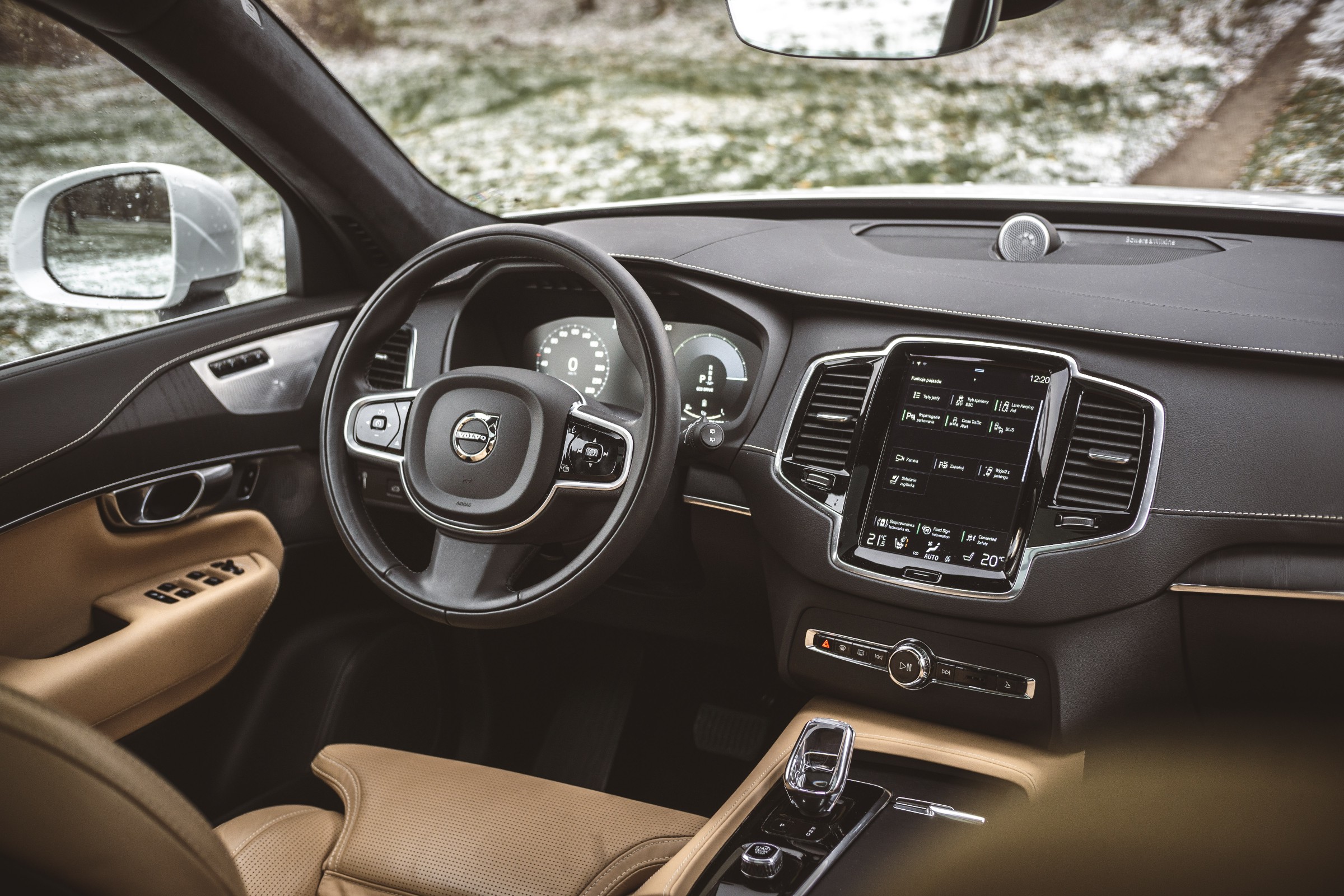 volvo xc90 b5 