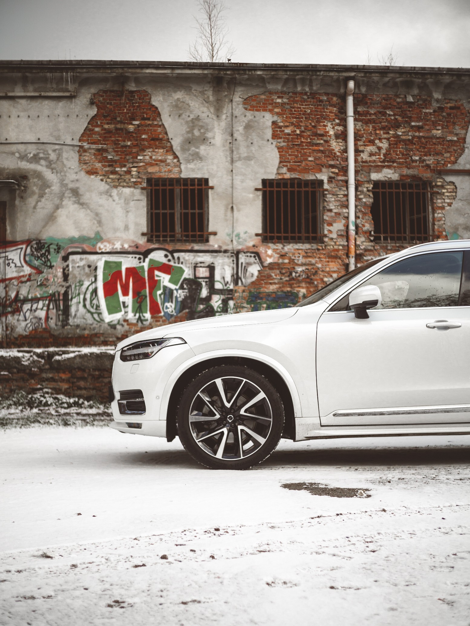 volvo xc90 b5 