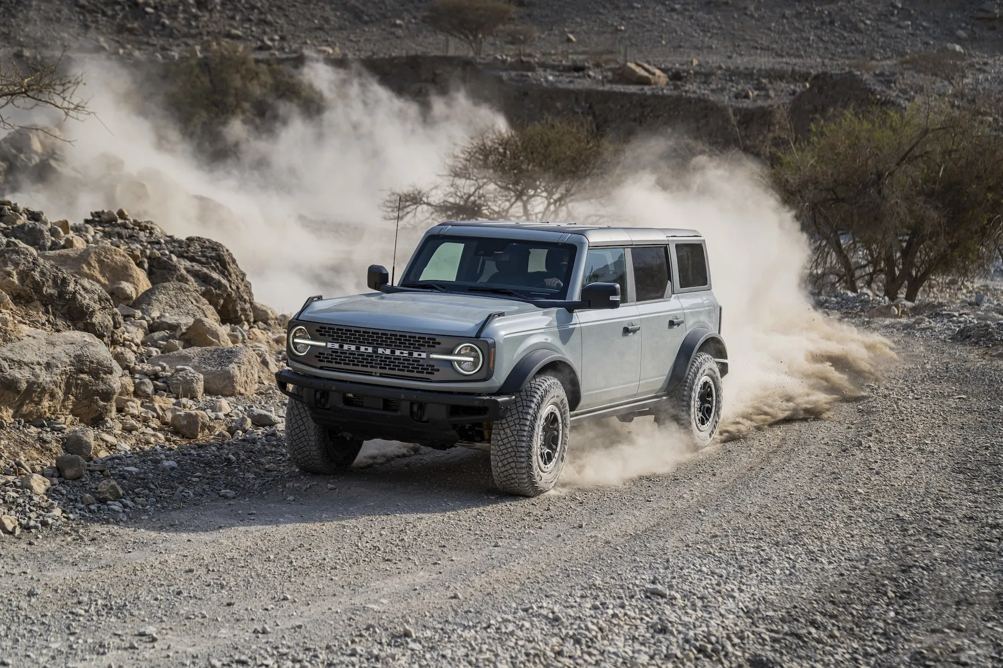 ford bronco cena 