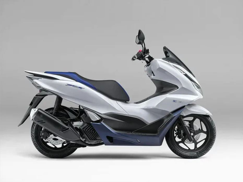 Honda PCX e:HEV 