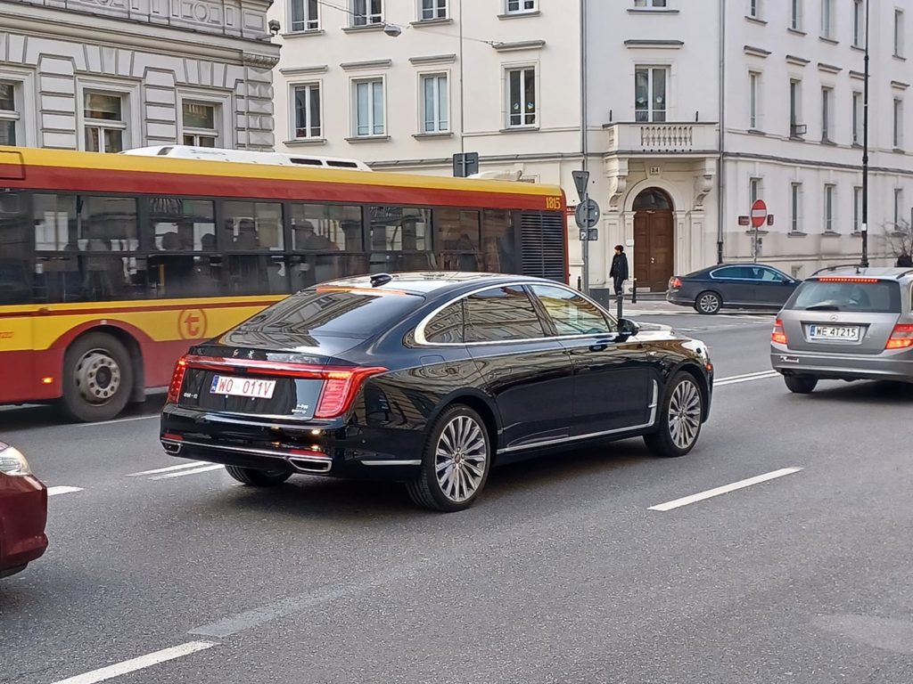 hongqi h9 
