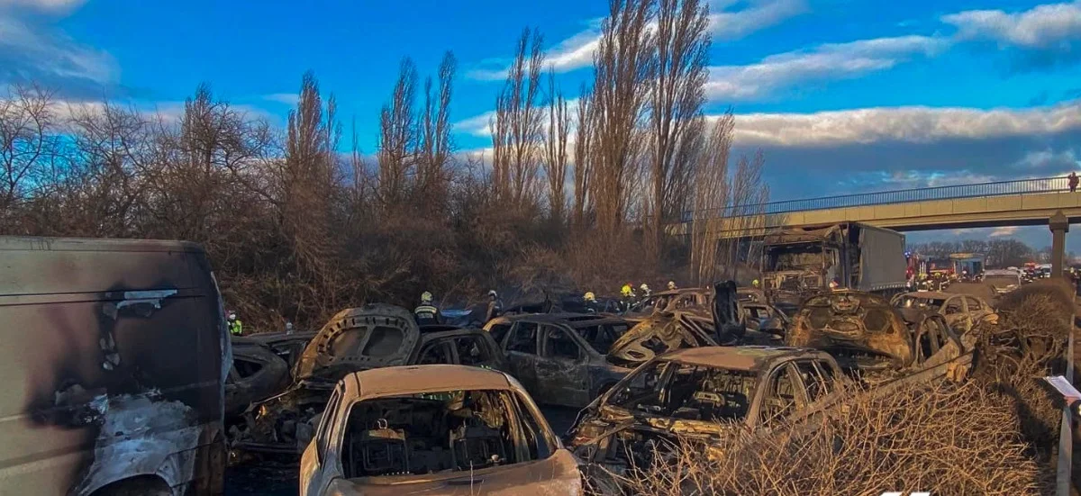 wypadek na węgierskiej M1