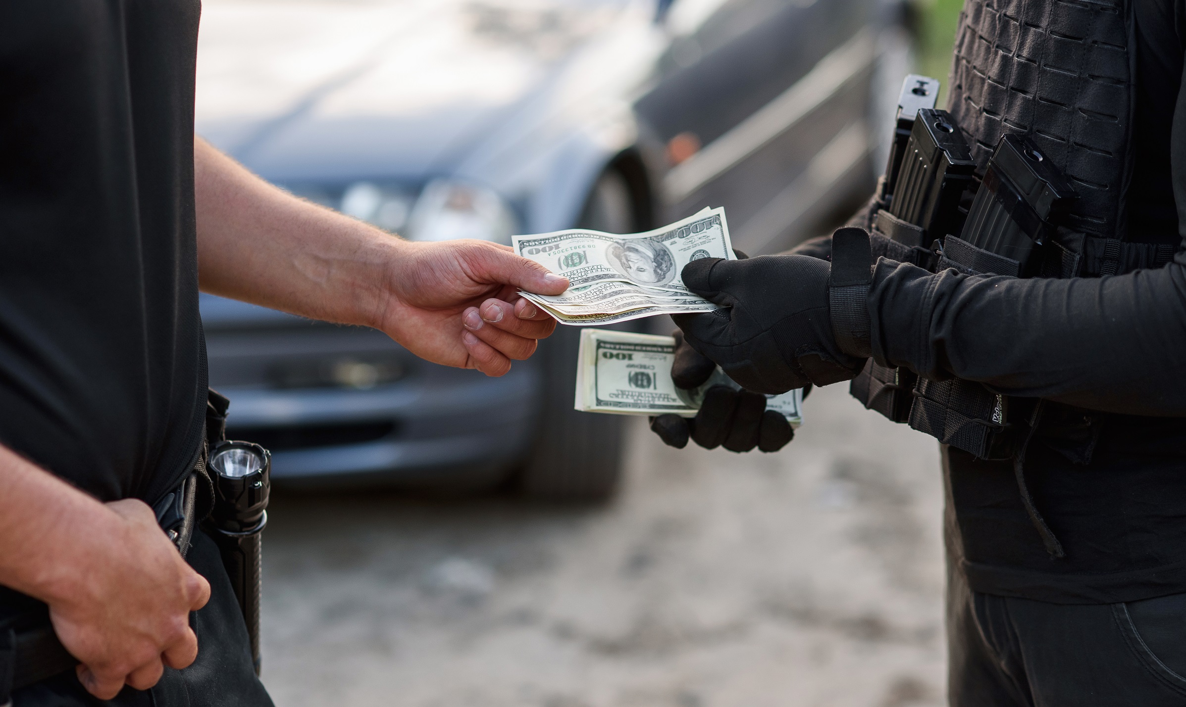 32 tysiąc złotych łapówki dla policjantów