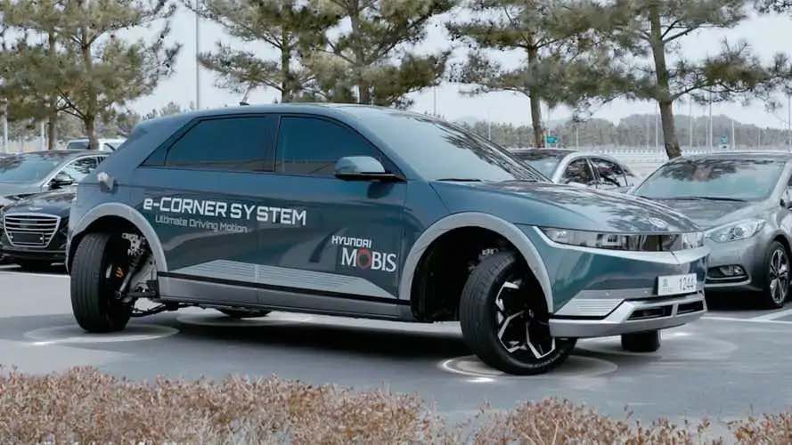 Hyundai popsuł koła w IONIQ-u 5 i mówi, że to innowacyjny system manewrowania