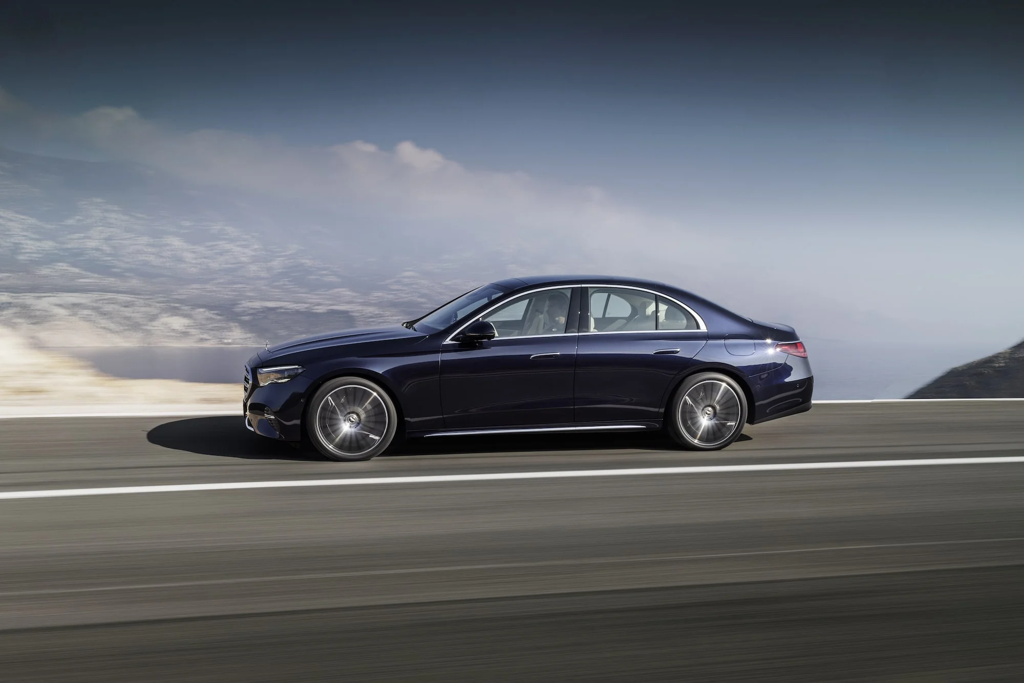 nowy Mercedes E