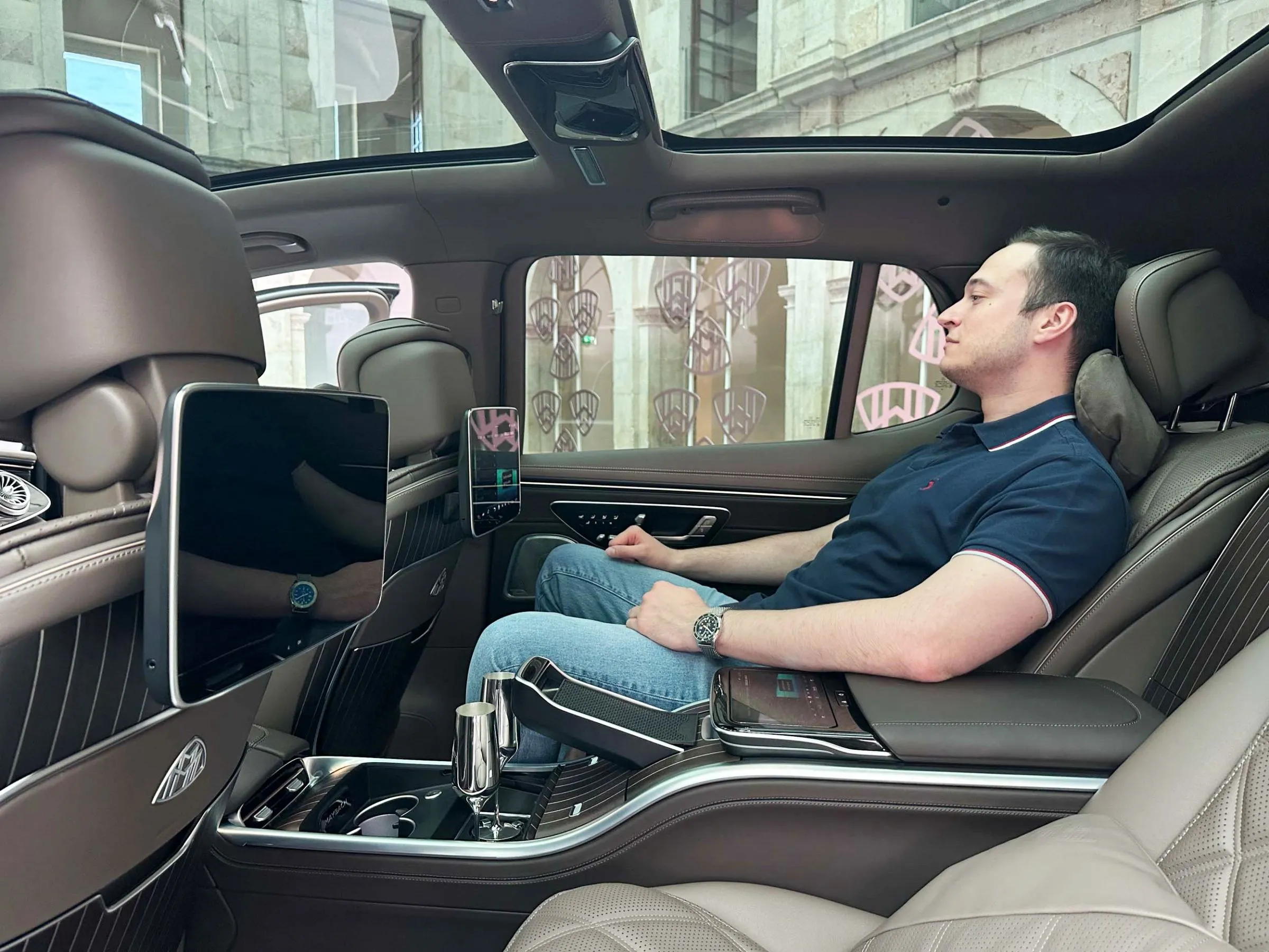 mercedes maybach eqs suv
