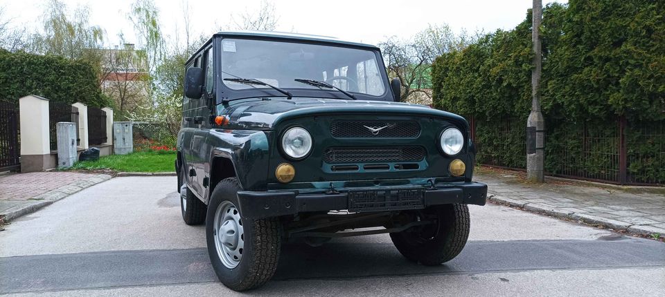 uaz hunter 
